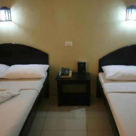 Sampaguita Suites Plaza Garcia Cebu Exterior photo