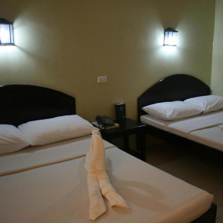 Sampaguita Suites Plaza Garcia Cebu Exterior photo